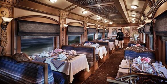 Restaurante de Deccan Odyssey