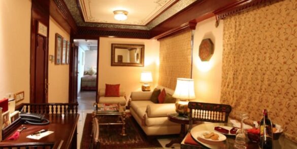 Sitting Hall Maharaja Express